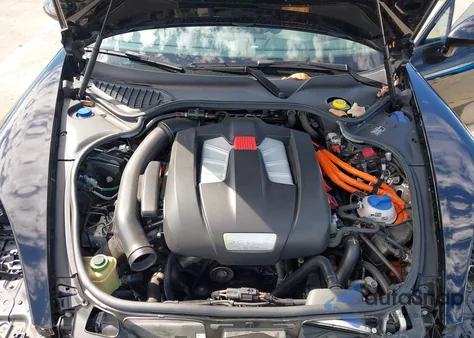 2015 Porsche Panamera E-Hybrid S from USA, damaged, VIN WP0AD2A7XFL040030